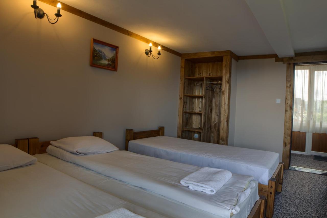 Osrodek Wypoczynkowy U Bartka Bed & Breakfast Czerwienne Exterior photo